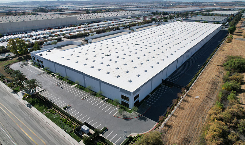 Globe Distribution Center Building Photo